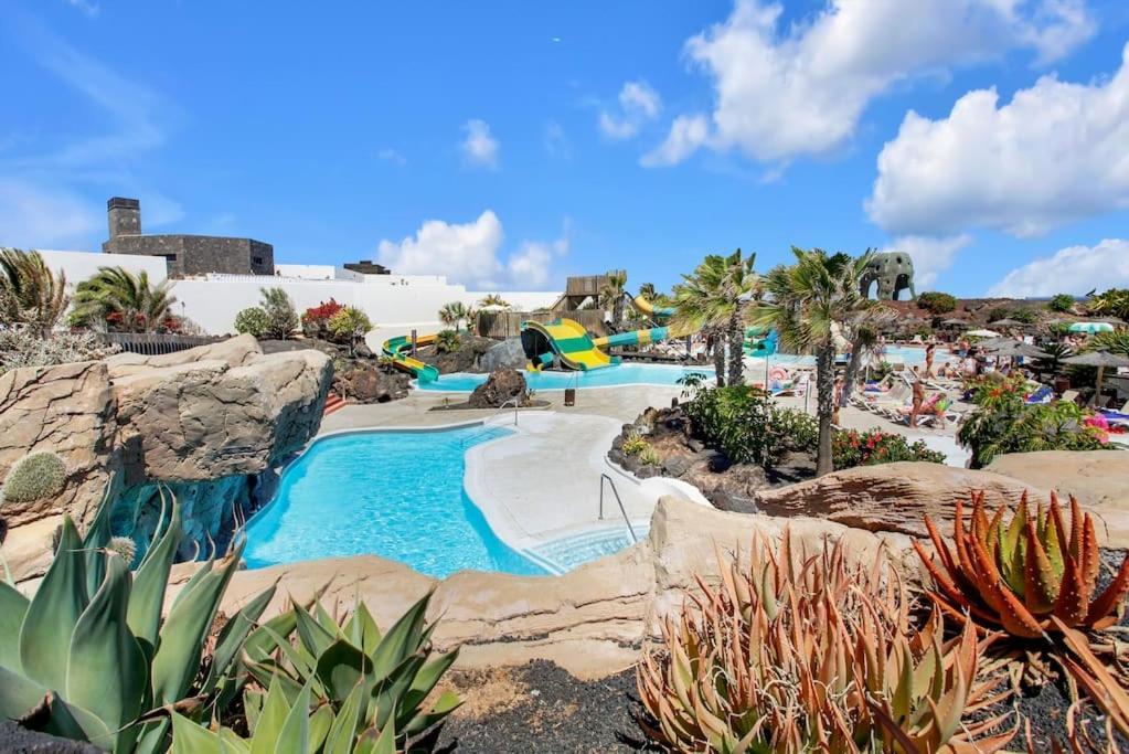 Villa Fenix - Oasis In Natural Reserve Лахарес Экстерьер фото